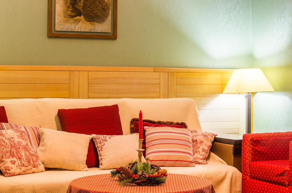 Seasons Spa Boutique Hotel Kozyn Zewnętrze zdjęcie