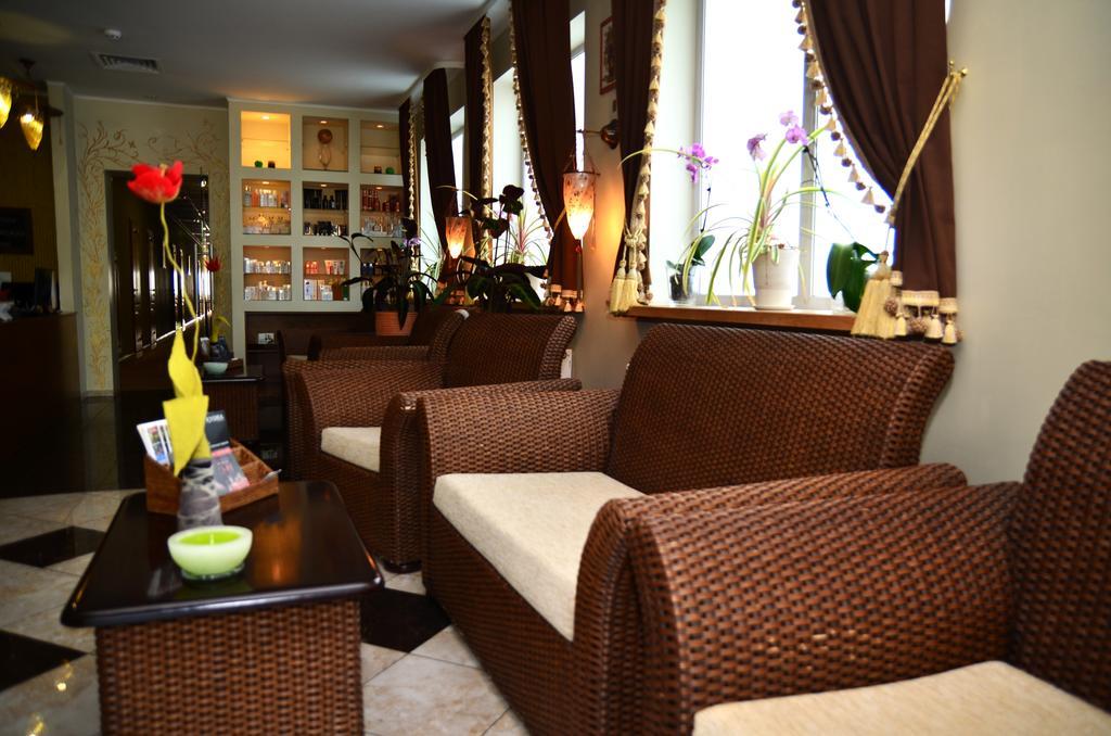 Seasons Spa Boutique Hotel Kozyn Zewnętrze zdjęcie